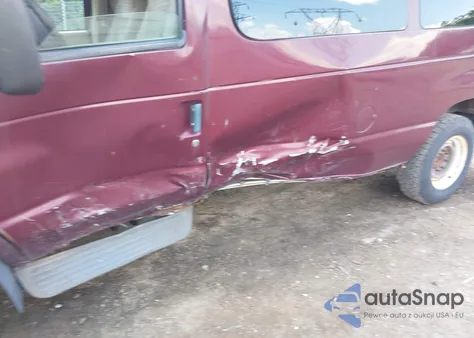 2004 Ford E-350 Super Duty Chateau/Xl/Xlt z USA, uszkodzony, nr VIN 1FBNE31L14HB17504